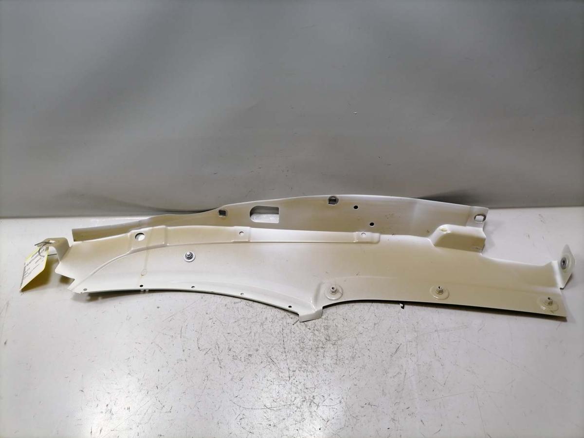 Porsche Macan original Kotfl&uuml;gel vorn rechts Oberteil Bj.2015